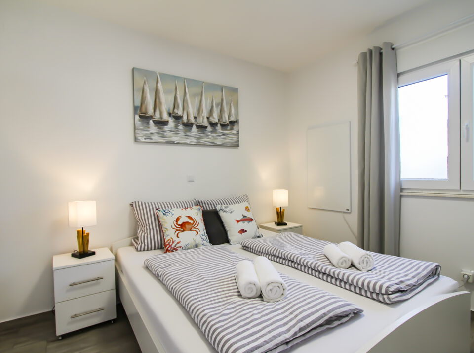 Apartment 4